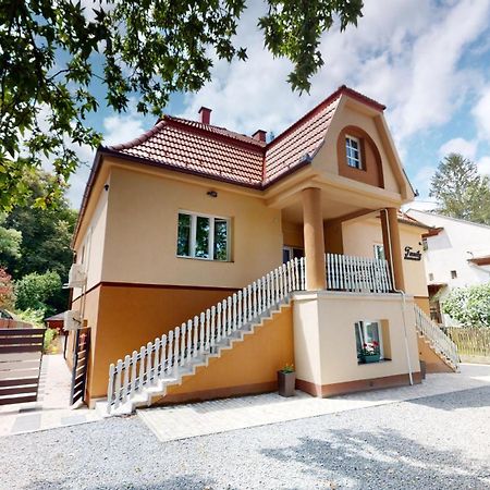 Family Apartman Mişcolţ Exterior foto