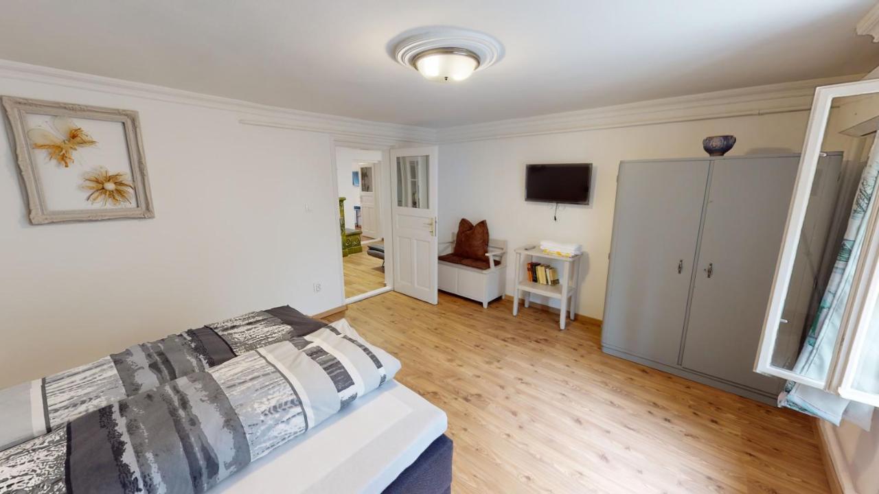 Family Apartman Mişcolţ Exterior foto