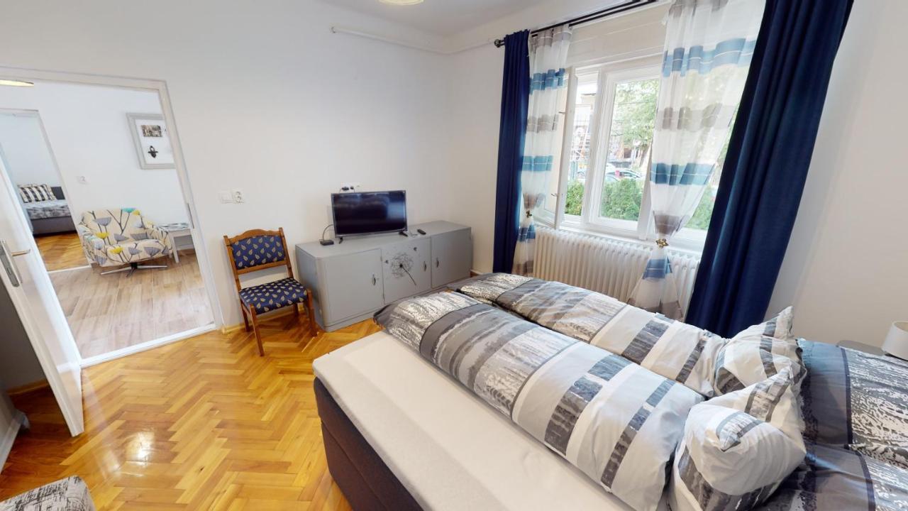 Family Apartman Mişcolţ Exterior foto