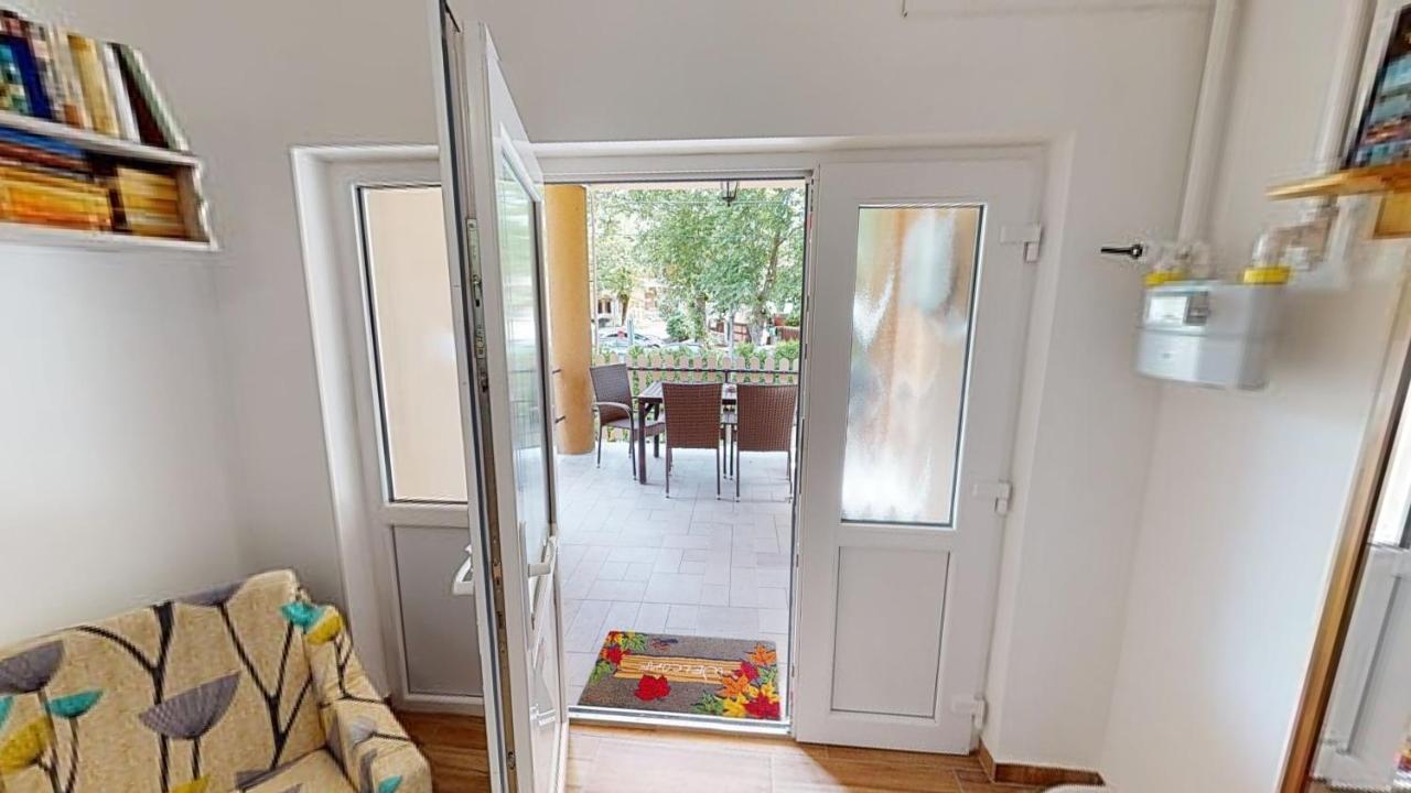 Family Apartman Mişcolţ Exterior foto